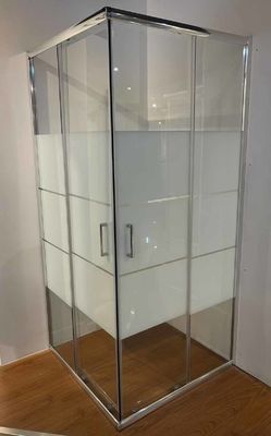 Białe blokówki szklane kwadratowe obudowy prysznicowe z chromowaną ramą aluminiową do nowoczesnej łazienki